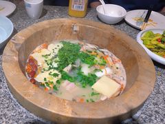 -云荷里·蒸汽石锅鱼·云南菜(中发百旺店)