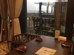 靠窗位-新木器时代餐厅(太湖新天地店)