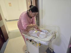 -小蝌蚪·寻·月嫂(松江妇幼店)