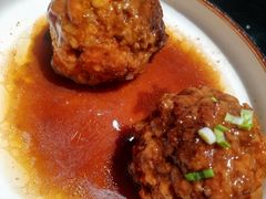 鸭黄狮子头-梅飞酒家(桑园路店)