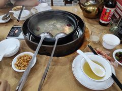 -濠轩阁特色生蚝火锅(水湾路店)