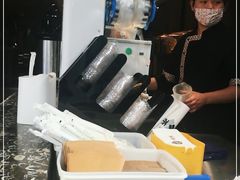 -湊湊火锅·茶憩(南京东路悦荟店)