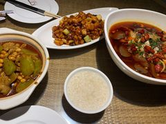 醪糟汤圆-渝信川菜 · 川味家常菜(长安店)