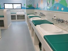 -戊辰亲子游泳俱乐部