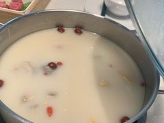 -煲王粤菜餐厅(中侨中心店)