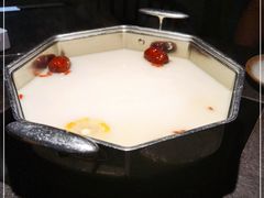 -新草堂锅物料理(泉城路店)
