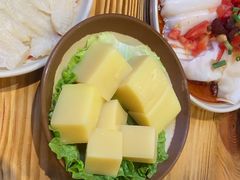 -黔二妞地摊火锅(龙华清湖店)