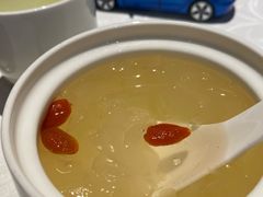 -香山湖家家宴(中山陵店)