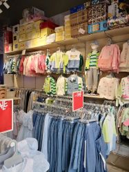 -乐友孕婴童(刘家窑店)