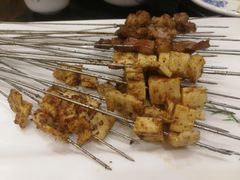 -清真磊磊烧烤老店(饮虎池街34号店)