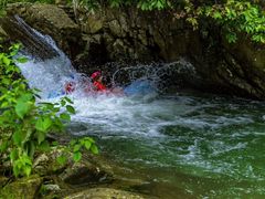 -将军关探险漂流