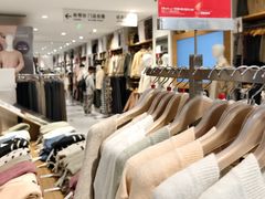 -优衣库(北京万柳华联购物中心店)