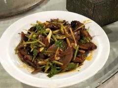 -金杏·粘卷子 烤鸭 农家菜