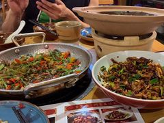 -吃饭皇帝大土家民族菜(正大广场店)