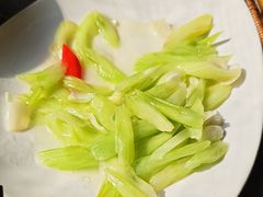 -吴越荣记苏州菜·松鼠桂鱼100%活鱼现做(斜塘老街店)