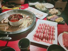 -谭鸭血老火锅(万象九宜城店)