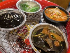 -包整·丝娃娃(一览甲秀楼风景店)