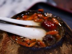 原只椰子炖竹丝鸡-信行丰炖品皇店(光孝路店)