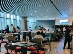 -筠咖啡西餐厅(上海国展宝龙丽筠酒店)