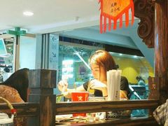 -张氏宽窄巷成都名小吃(茂业百货华强北店)