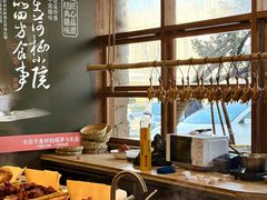 -荷栖小院·品质江西菜(红谷滩店)