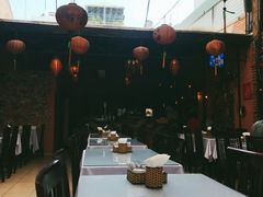-Lanterns Vietnamese Restaurant