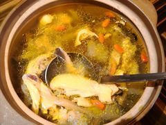 4小时的土鸡汤-江太极江浙菜(马桥万达广场店)