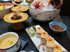 -蟹犇前•帝王蟹雪蟹(陆家嘴店)
