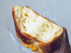 芝士布里欧修-山崎面包(静安久光店)