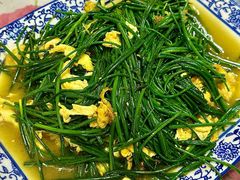 -老钟家烤羊排·敦伊阁清真餐厅胡羊焖饼