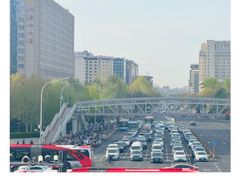 -建国门(地铁站)