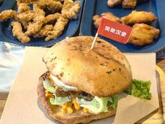 -必胜客(巴沟店)