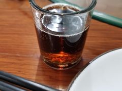 -胡子饮食店