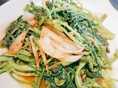 马拉盏炒通菜-大头虾越式风味餐厅(光明广场店)