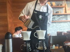 -星巴克(济宁万达广场店)