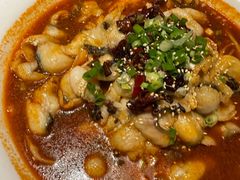 炝锅辣黑鱼片-老牌坊鲁菜名店(聊城美食岛店)