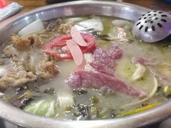 -泸州酸菜豆花火锅川师店