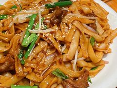 干炒牛河-頂好酒家·经典粤菜(海信广场店)