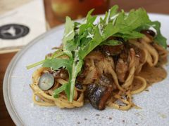 -Mark&Mars Restaurant