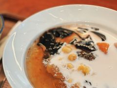 -RUXU入续糖水铺与包(卓悦中心店)