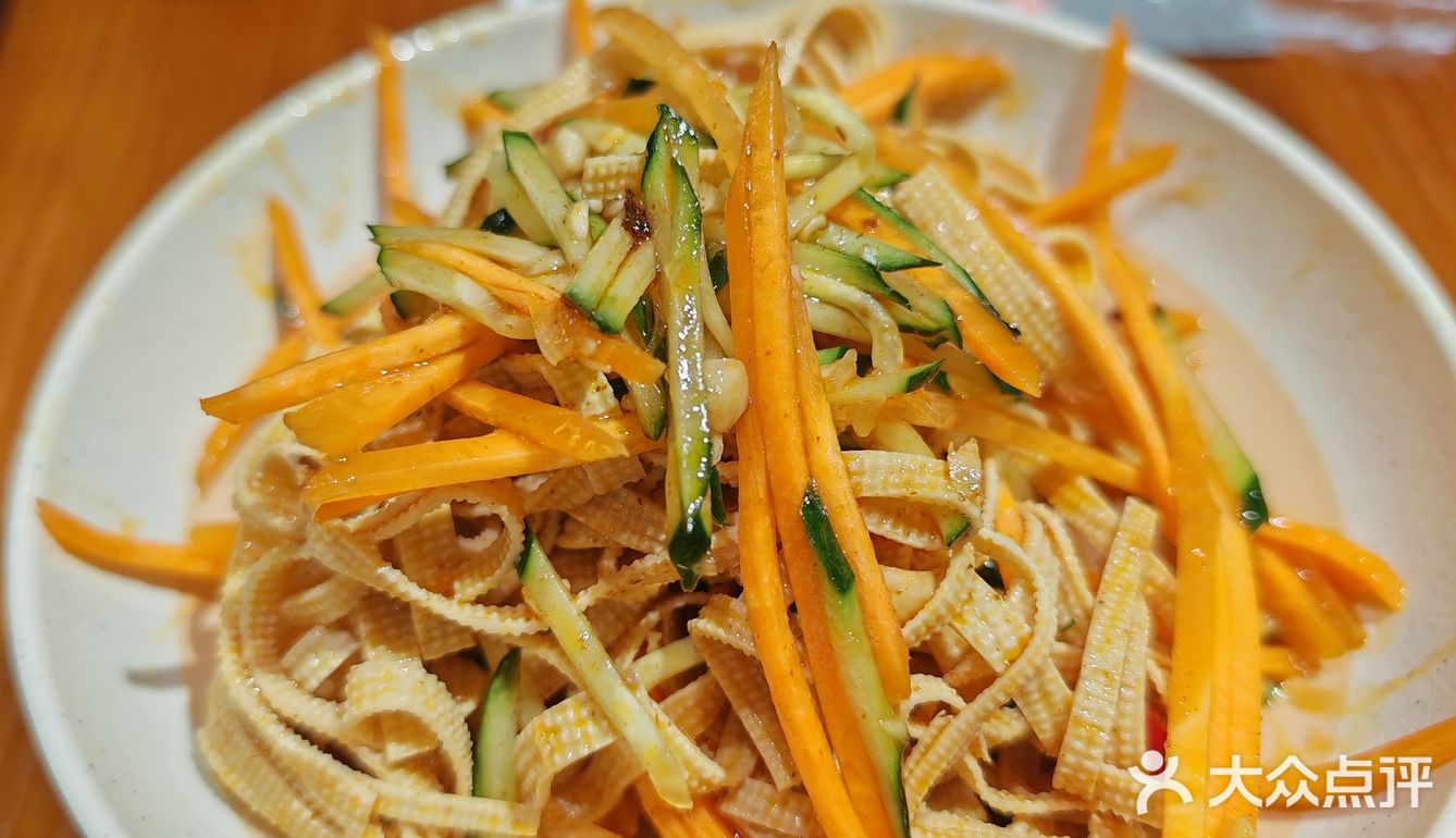 川湘美食之旅，味蕾盛宴