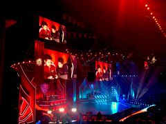 -成都金融城演艺中心