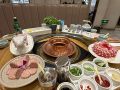 -额尔敦传统涮.冰煮羊火锅(乌兰察布体育场店)