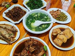 -山里人家土菜馆(茅山店)