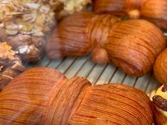 -VERIE BAKEHOUSE