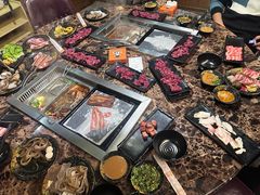 -牛里牛气· 榴莲海鲜鲜牛肉自助火锅·烤肉(横岗店)