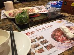 -黄记煌三汁焖锅(新佳丽江汉路店)