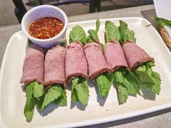 薄荷牛肉卷-饱嗝·小炒云南菜·见手青乌鸡汤锅(来凤街国创园店)