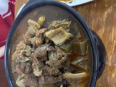 萝卜牛腩牛杂煲-桥雪牛杂专门店(关边路店)