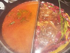 鸳鸯锅-山缓缓火锅(苏州仁恒仓街店)